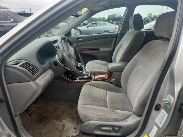 Photo 7 from auction – 2003 TOYOTA CAMRY LE with VIN 4T1BE30K53U670150