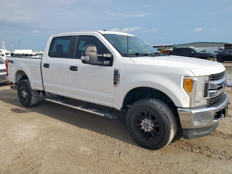 Photo 4 from auction – 2017 FORD F250 SUPER with VIN 1FT7W2BT3HED84919