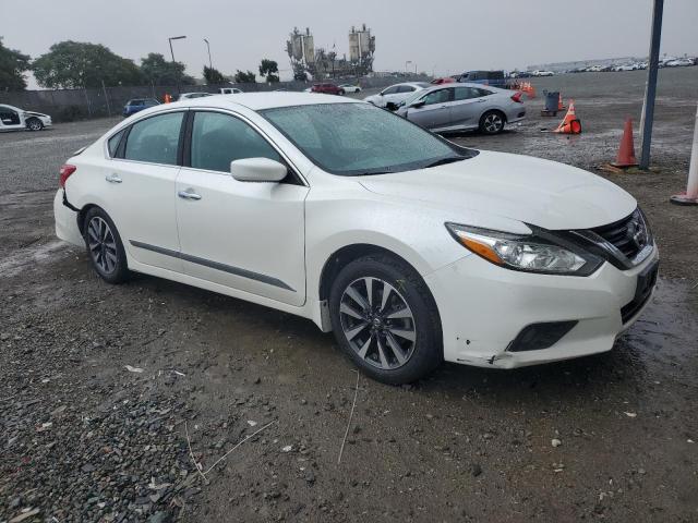 Photo 4 from auction – 2016 NISSAN ALTIMA 2.5 with VIN 1N4AL3AP6GC110591