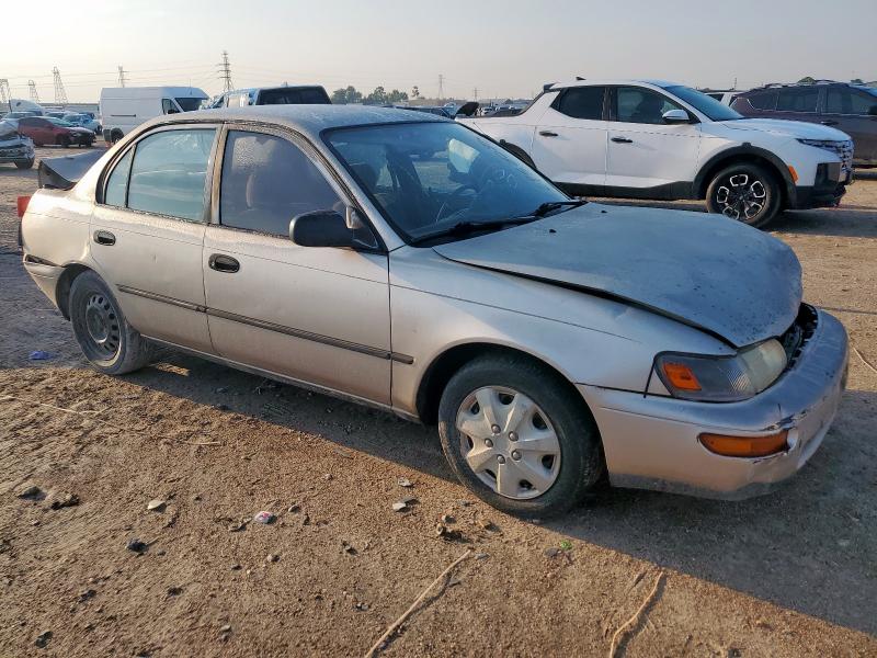 Photo 4 from auction – 1995 TOYOTA COROLLA LE with VIN 2T1AE09B4SC114067