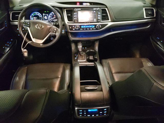 Photo 8 from auction – 2017 TOYOTA HIGHLANDER with VIN 5TDDGRFH5HS028450