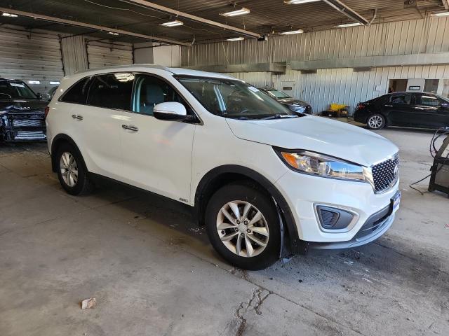 Photo 4 from auction – 2016 KIA SORENTO LX with VIN 5XYPGDA32GG154112