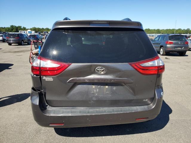 Photo 6 from auction – 2017 TOYOTA SIENNA LE with VIN 5TDKZ3DC9HS824849