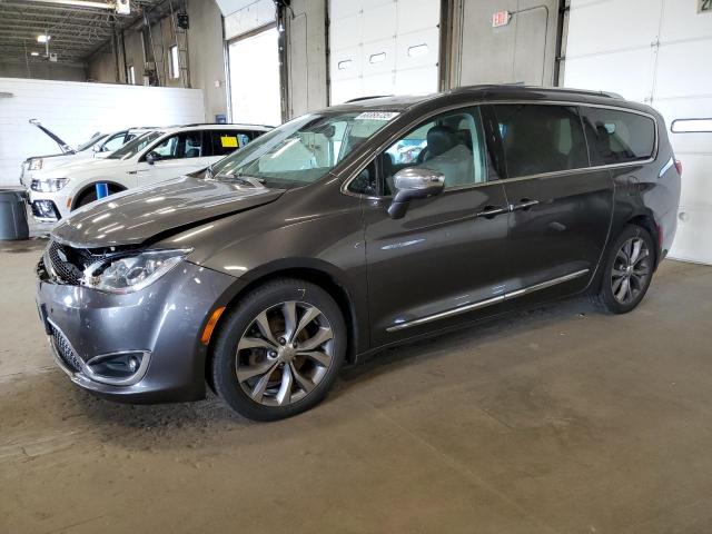 CHRYSLER PACIFICA LIMITED 2019 with VIN 2C4RC1GG1KR609548 - Photo from auction