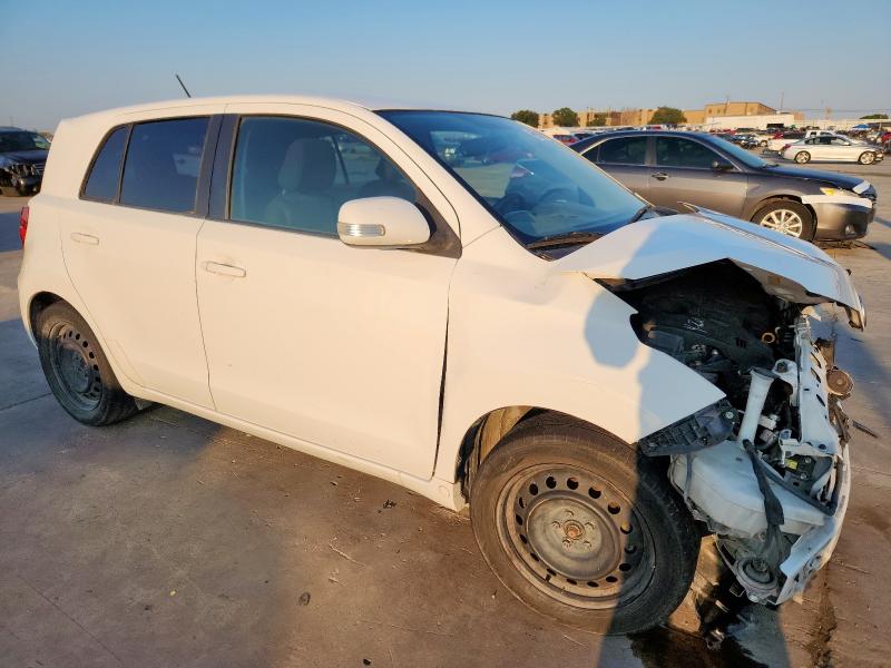 Photo 4 from auction – 2011 TOYOTA SCION XD with VIN JTKKU4B41B1013432