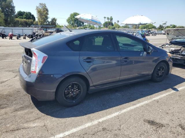 Photo 3 from auction – 2013 TOYOTA PRIUS with VIN JTDKN3DU6D5566620