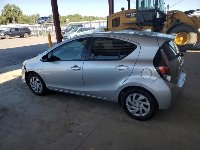 Photo 2 from auction – 2015 TOYOTA PRIUS C with VIN JTDKDTB31F1102223