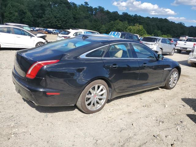 Photo 3 from auction – 2015 JAGUAR XJ with VIN SAJWJ1CD8F8V80055
