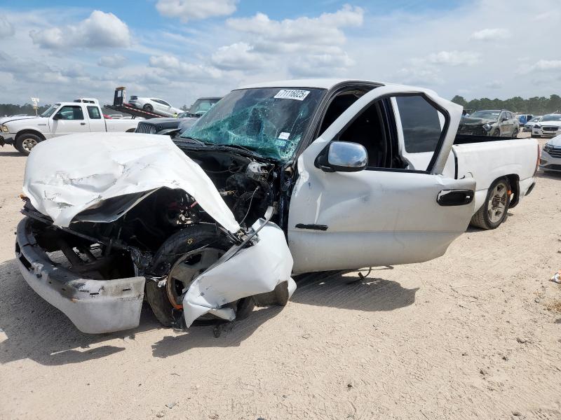 CHEVROLET SILVERADO C1500 2000 with VIN 2GCEC19TXY1274824 - Photo from auction