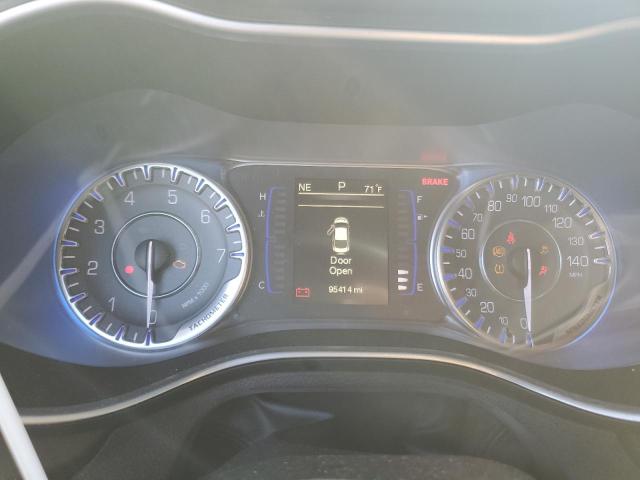 Photo 9 from auction – 2015 CHRYSLER 200 LIMITE with VIN 1C3CCCAB7FN546817