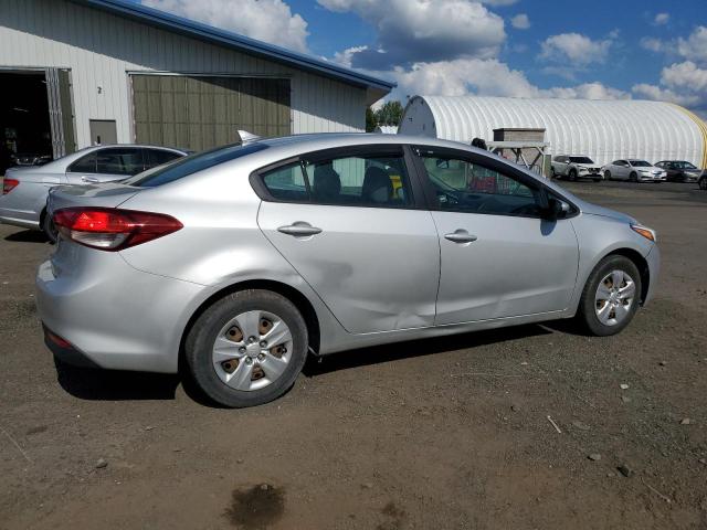 Photo 3 from auction – 2018 KIA FORTE LX with VIN 3KPFK4A77JE190329