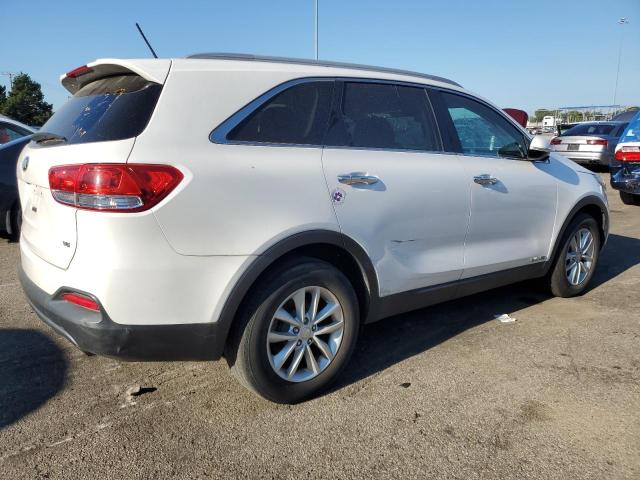 Photo 3 from auction – 2017 KIA SORENTO LX with VIN 5XYPGDA54HG220193