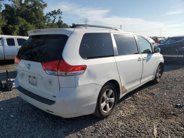 Photo 3 from auction – 2012 TOYOTA SIENNA LE with VIN 5TDKK3DC7CS196514