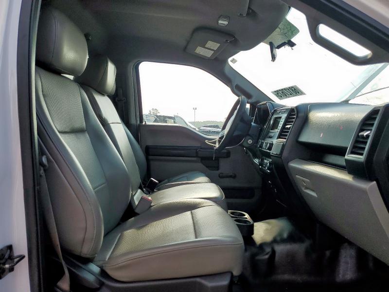 Photo 10 from auction – 2016 FORD F150 with VIN 1FTMF1C83GKD09399
