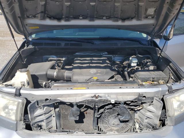 Photo 12 from auction – 2011 TOYOTA SEQUOIA LI with VIN 5TDKY5G11BS037104