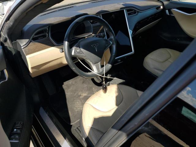 Foto 8 de la subasta – 2015 TESLA MODEL S 85 con VIN 5YJSA1H21FFP68226