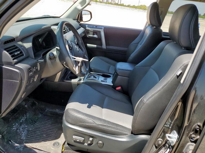 Photo 7 from auction – 2022 TOYOTA 4RUNNER SR with VIN JTENU5JRXN5979407