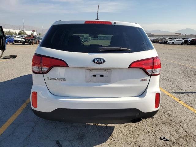 Photo 6 from auction – 2014 KIA SORENTO LX with VIN 5XYKT3A69EG447013