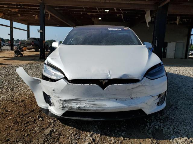 Photo 5 from auction – 2020 TESLA MODEL X with VIN 5YJXCAE29LF218059