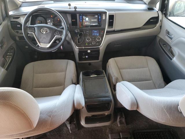 Photo 8 from auction – 2017 TOYOTA SIENNA LE with VIN 5TDKZ3DC9HS900358
