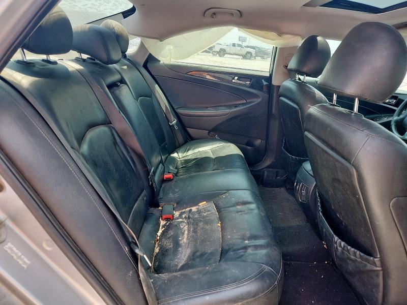 Photo 10 from auction – 2011 HYUNDAI SONATA with VIN 5NPEC4AC0BH011485