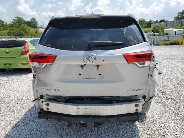 Photo 6 from auction – 2019 TOYOTA HIGHLANDER SE with VIN 5TDJZRFH7KS592914