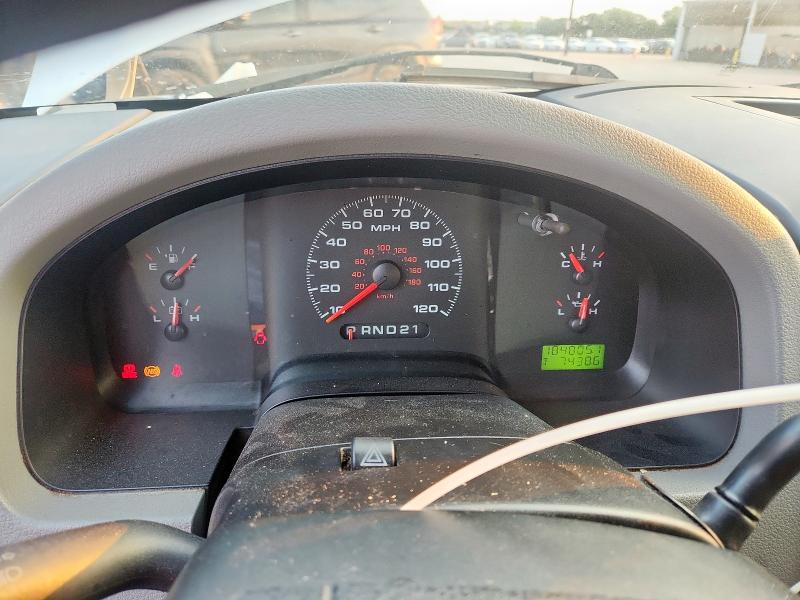 Photo 9 from auction – 2005 FORD F150 with VIN 1FTRF12235NB61009