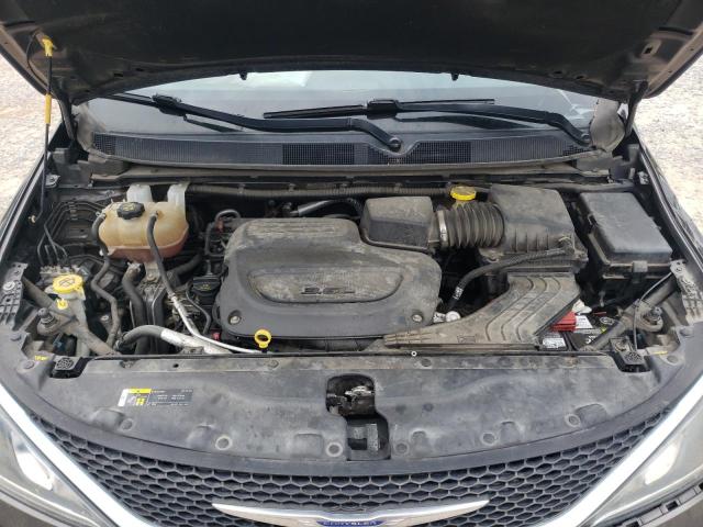 Photo 12 from auction – 2019 CHRYSLER PACIFICA LIMITED with VIN 2C4RC1GG0KR741734