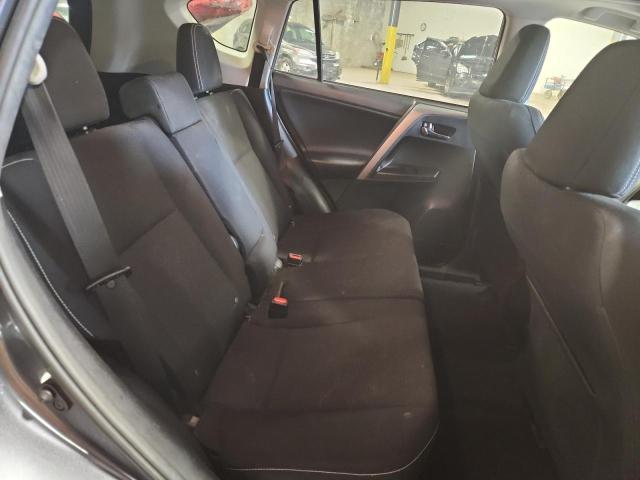 Photo 11 from auction – 2017 TOYOTA RAV4 XLE with VIN JTMRFREV2HD210022