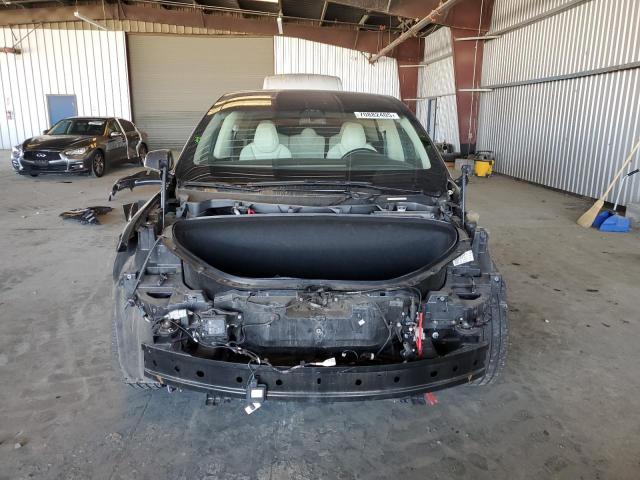 Photo 5 from auction – 2019 TESLA MODEL X with VIN 5YJXCDE27KF153356