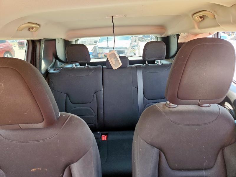 Photo 10 from auction – 2018 JEEP RENEGADE L with VIN ZACCJABB7JPJ23396