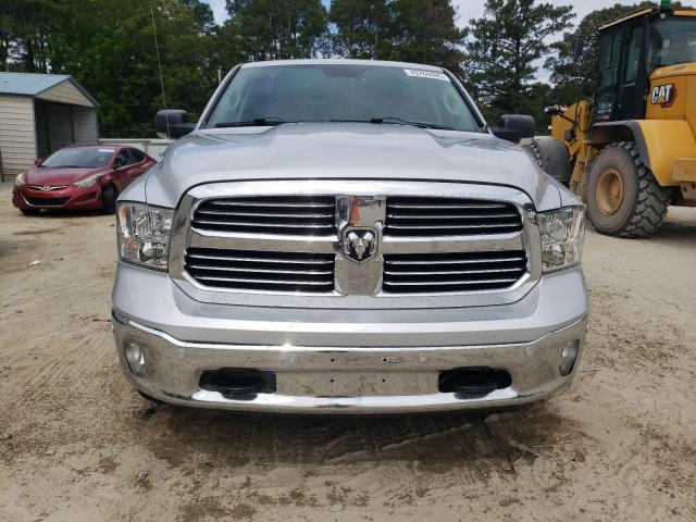 Photo 5 from auction – 2015 RAM 1500 SLT with VIN 1C6RR7GG2FS564441