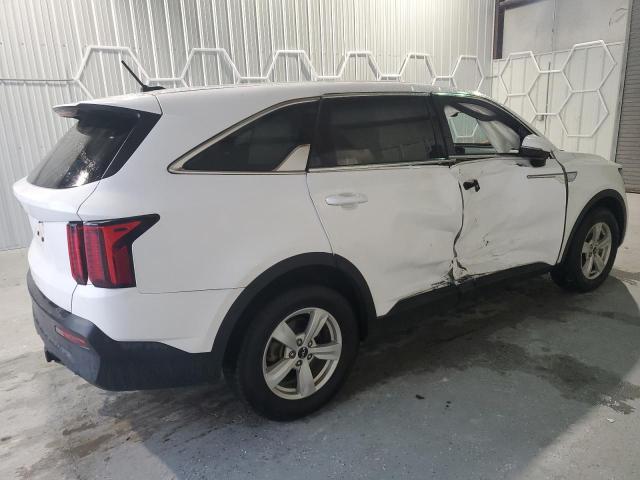 Photo 3 from auction – 2023 KIA SORENTO LX with VIN 5XYRG4LCXPG164618