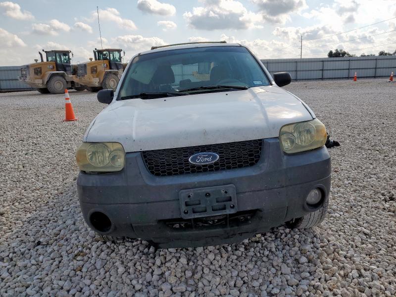 Фото 5 с аукциона – 2005 FORD ESCAPE XLT с VIN 1FMCU03145KD40992