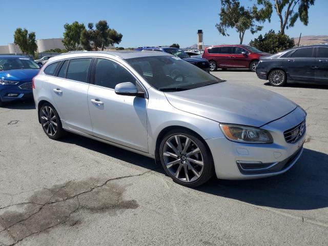 Photo 4 from auction – 2015 VOLVO V60 PLATIN with VIN YV140MEMXF1219081