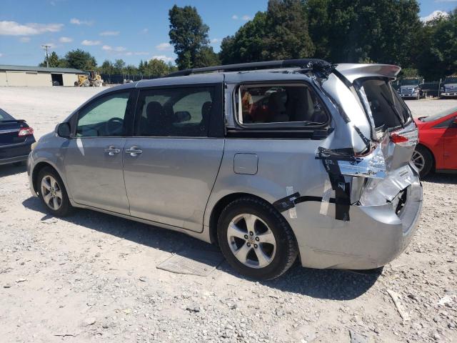 Photo 2 from auction – 2013 TOYOTA SIENNA LE with VIN 5TDKK3DC7DS397279