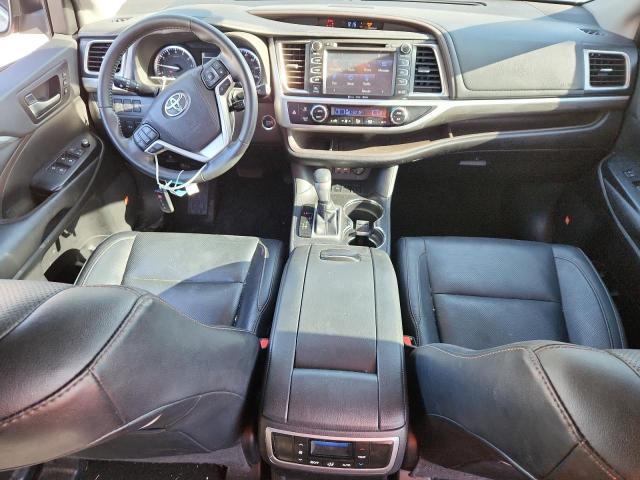 Photo 8 from auction – 2019 TOYOTA HIGHLANDER with VIN 5TDYZRFH6KS359525
