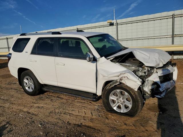 Photo 4 from auction – 2019 TOYOTA 4RUNNER SR with VIN JTEBU5JR9K5715075