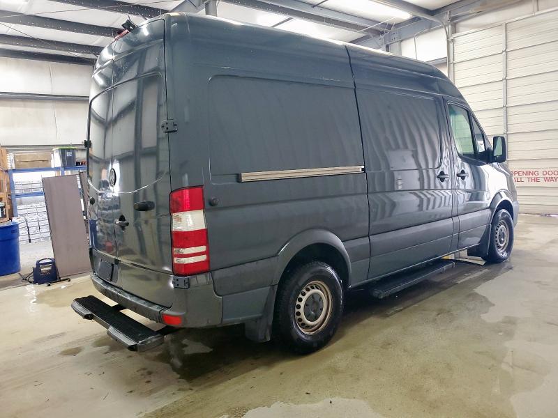 Photo 3 from auction – 2018 MERCEDES-BENZ SPRINTER 2 with VIN WD3PE7CD2JP631598