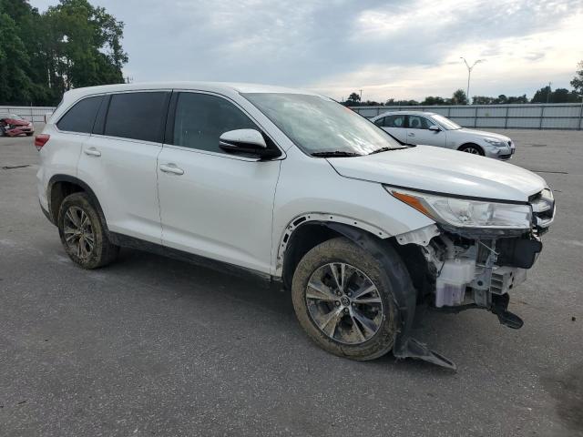 Photo 4 from auction – 2019 TOYOTA HIGHLANDER LE with VIN 5TDZARFH6KS044882