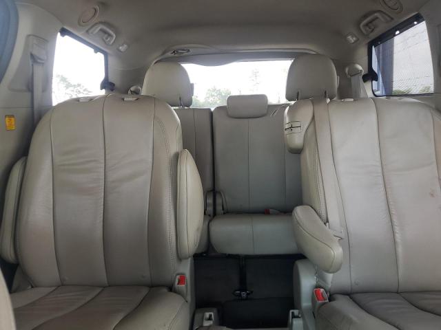 Photo 10 from auction – 2011 TOYOTA SIENNA XLE with VIN 5TDYK3DC4BS132990