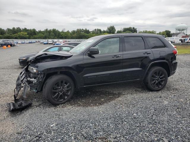 JEEP GRAND CHER 2018 with VIN 1C4RJFAG0JC165677 - Photo from auction