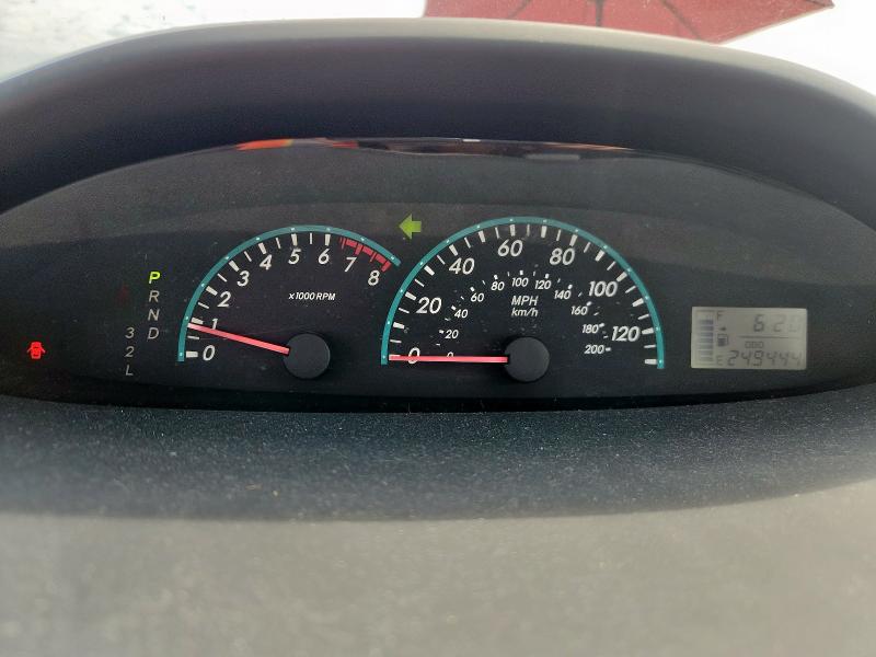 Photo 9 from auction – 2012 TOYOTA YARIS with VIN JTDBT4K33C1418324