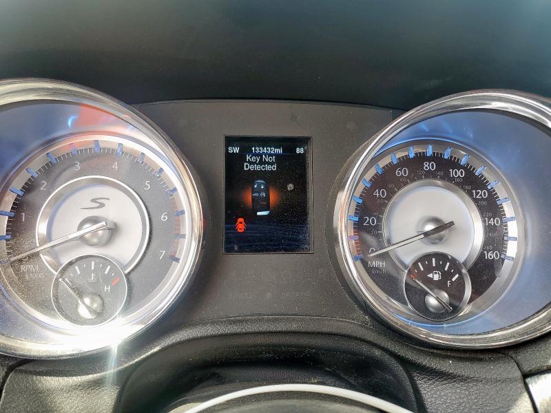 Photo 9 from auction – 2013 CHRYSLER 300 S with VIN 2C3CCABT4DH591876