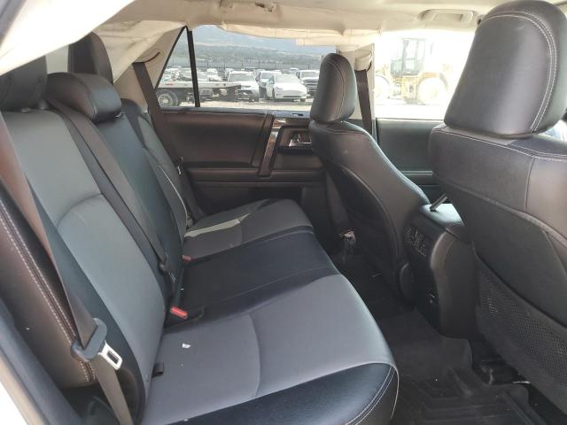 Photo 11 from auction – 2016 TOYOTA 4RUNNER SR with VIN JTEBU5JR4G5363482