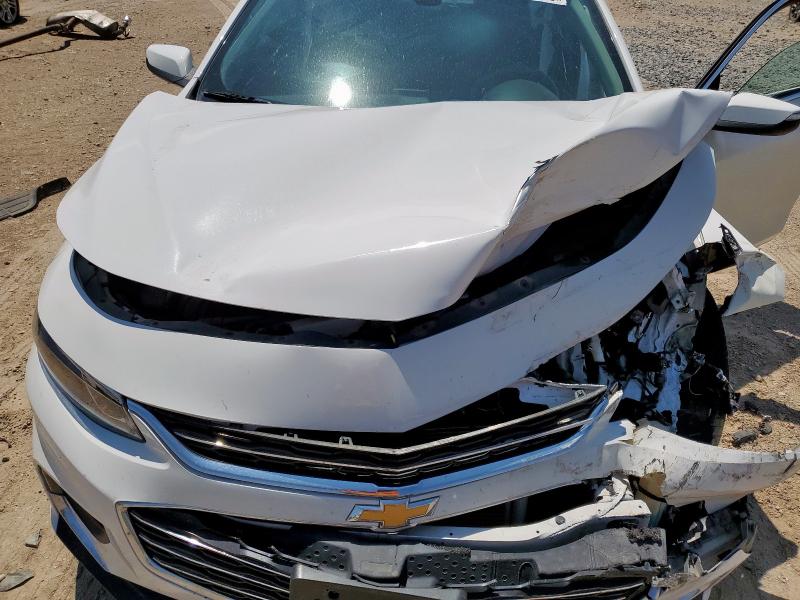 Photo 11 from auction – 2018 CHEVROLET MALIBU LT with VIN 1G1ZD5STXJF196293