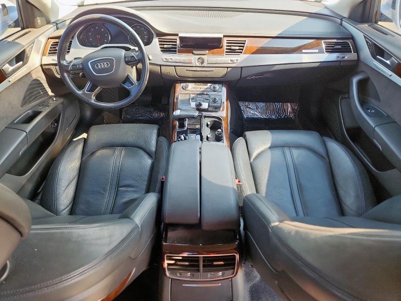 Zdjęcie 8 z aukcji – 2014 AUDI A8 QUATTRO z VIN WAUAGAFD0EN009563