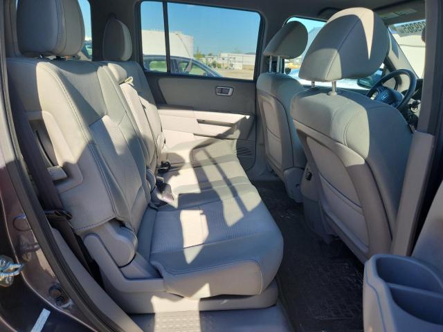 Photo 11 from auction – 2014 HONDA PILOT LX with VIN 5FNYF4H21EB050252