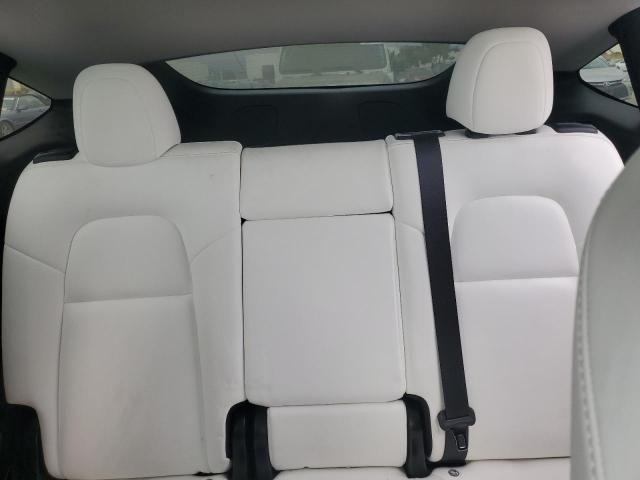 Photo 10 from auction – 2020 TESLA MODEL Y with VIN 5YJYGDEE8LF056414