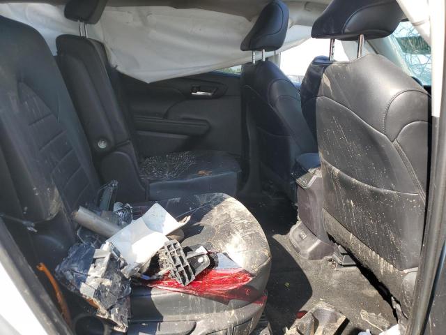 Photo 11 from auction – 2022 TOYOTA HIGHLANDER with VIN 5TDHBRCH4NS560689